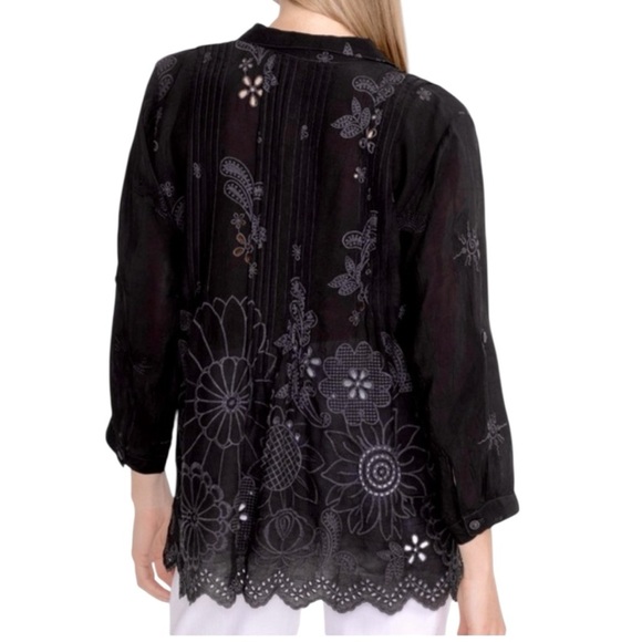 Johnny Was Lemmi Blouse Embroidered Black Women's Top XS NEW - Picture 4 of 14